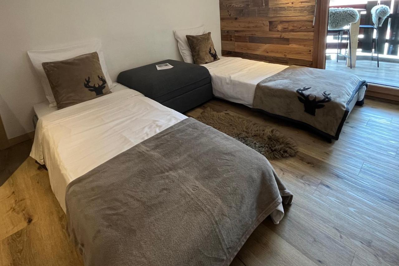 Les Cerfs - Appartement&Studio - Anzère Extérieur photo
