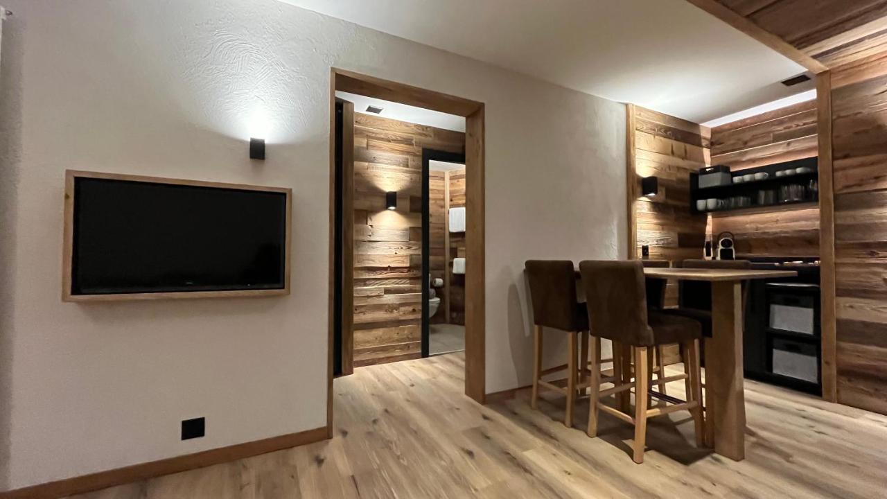 Les Cerfs - Appartement&Studio - Anzère Extérieur photo